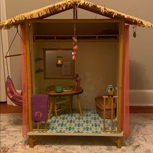 American Girl Lea Clark’s Hut
